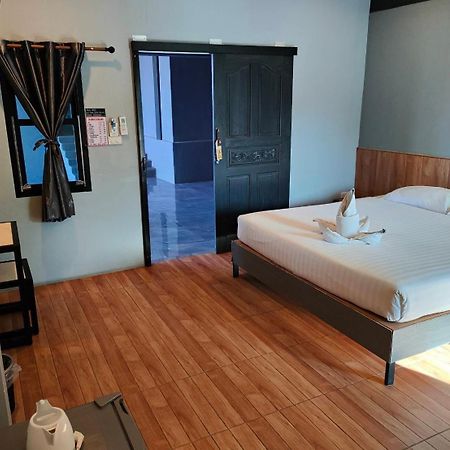 Zea Zide Hotel Prachuap Khiri Khan Exterior photo