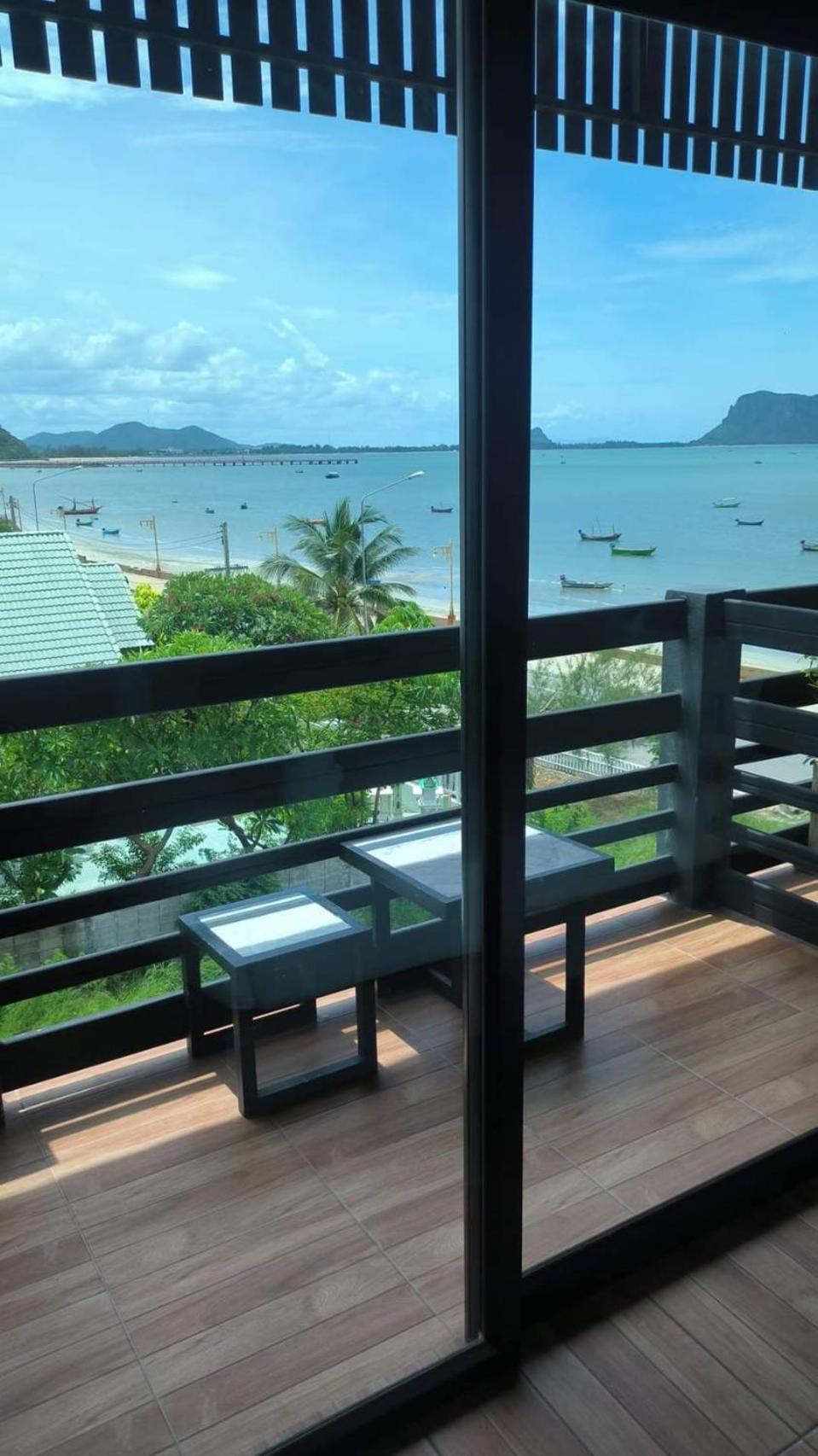 Zea Zide Hotel Prachuap Khiri Khan Exterior photo