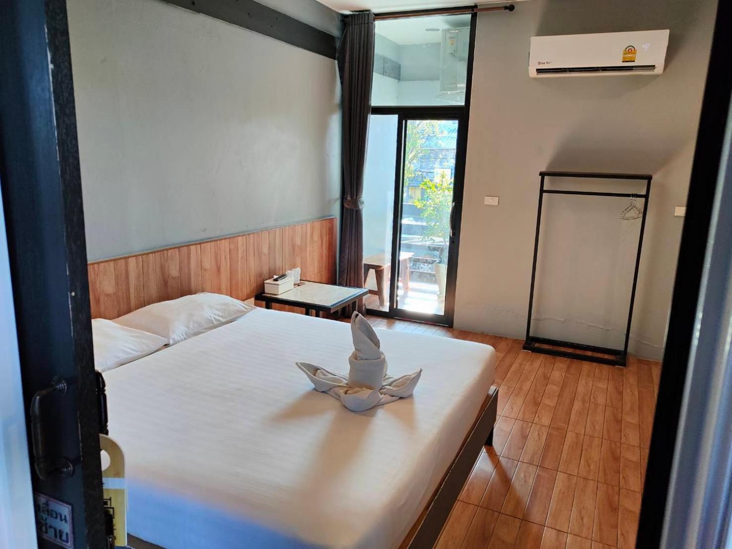 Zea Zide Hotel Prachuap Khiri Khan Exterior photo