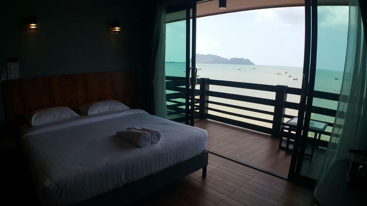 Zea Zide Hotel Prachuap Khiri Khan Exterior photo
