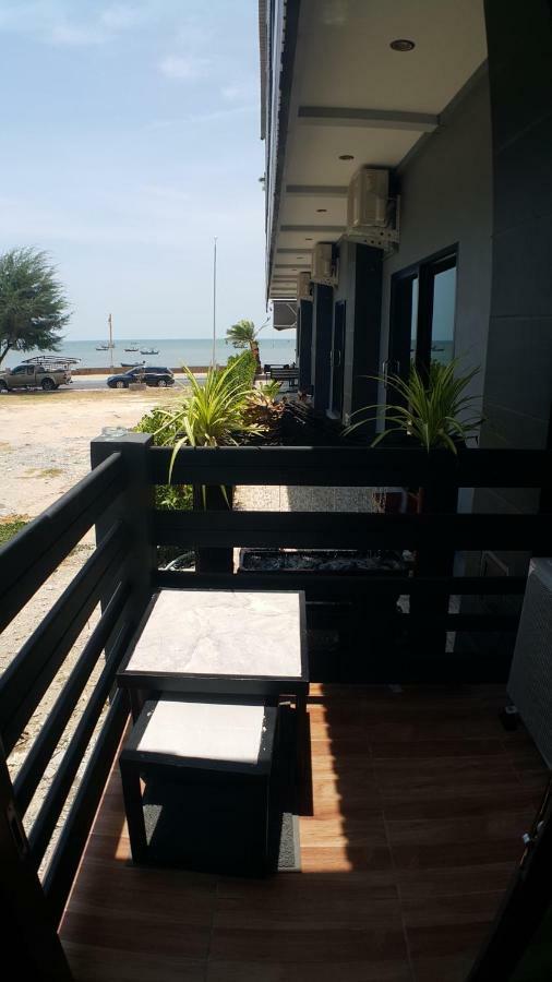 Zea Zide Hotel Prachuap Khiri Khan Exterior photo