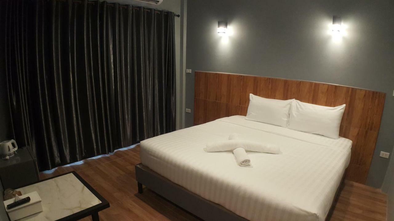 Zea Zide Hotel Prachuap Khiri Khan Exterior photo
